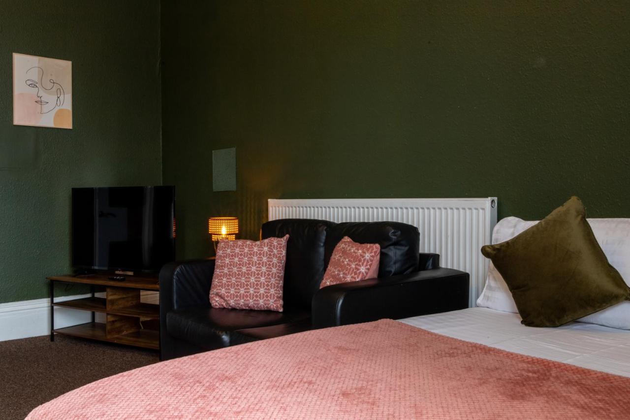 Digbeth City Centre Apartment Sleeps 12 Opposite Coach Station Birmingham Extérieur photo